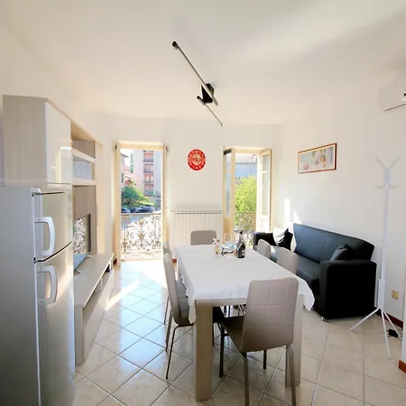 Apartment In Pallanza Near Lake Maggiore, Cleaning Included Verbania