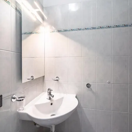 Belvilla By Oyo Casa Pedroni 1, Cleaning Included Verbania