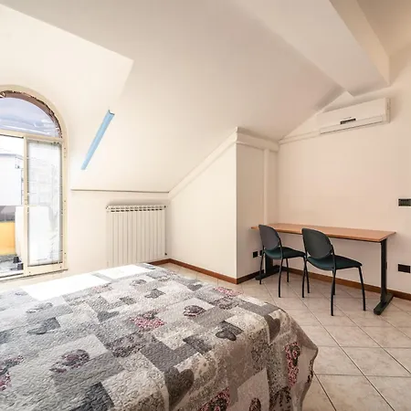 Apartment In Pallanza Near Lake Maggiore, Cleaning Included Hébergement de vacances